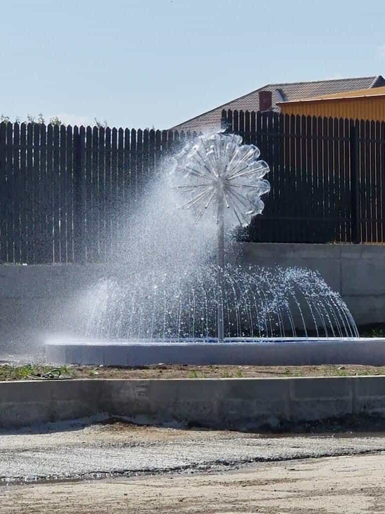 fantana arteziana sfera